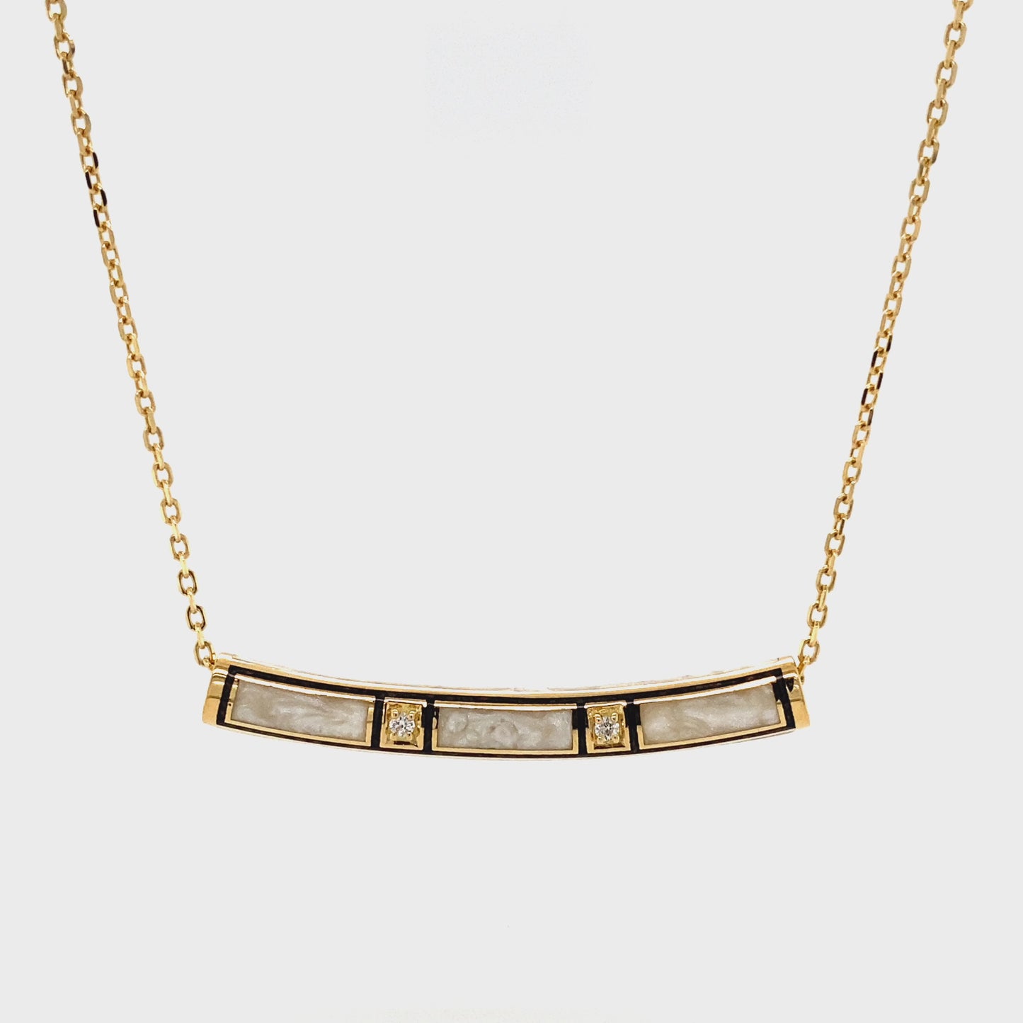 Load and play video in Gallery viewer, Candy Crush